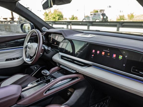 Geely Monjaro I с пробегом 2023 года, цена 3 238 000 рублей, 55200 км, внедорожник, Автокод Объявления