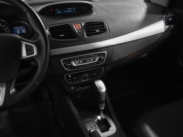 Renault Fluence I с пробегом 2010 года, цена 563 000 рублей, 194649 км, седан, Автокод Объявления