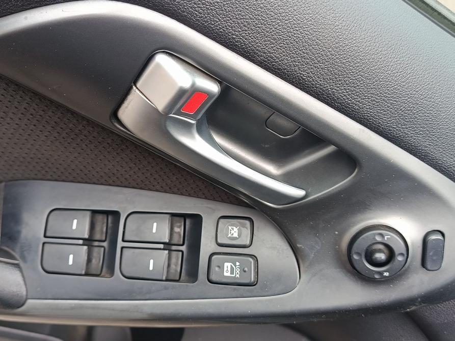 Kia Cerato II Москва  - изображение 13