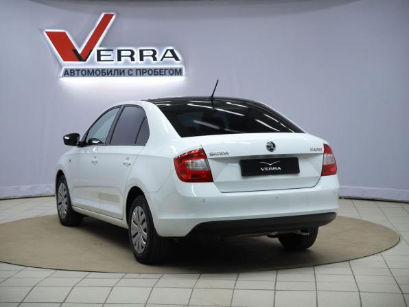 Skoda Rapid I с пробегом 2016 года, цена 950 000 рублей, 147582 км, лифтбек, Автокод Объявления