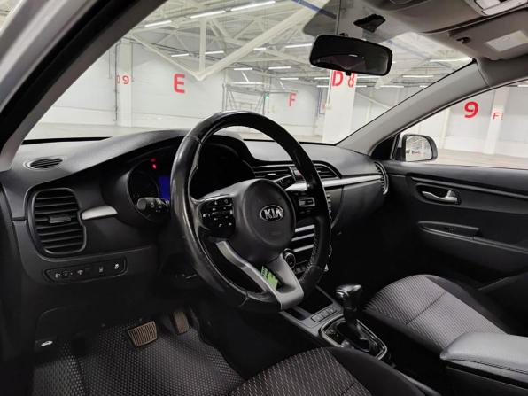 Kia Rio IV с пробегом 2018 года, цена 1 319 000 рублей, 97576 км, седан, Автокод Объявления