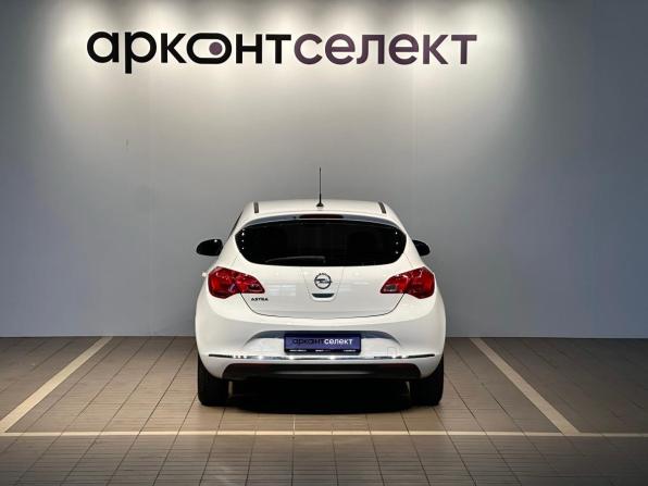 Opel Astra J Рестайлинг с пробегом 2013 года, цена 790 000 рублей, 119622 км, хэтчбек, Автокод Объявления