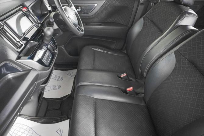 Honda N-WGN I Рестайлинг с пробегом 2017 года, цена 799 000 рублей, 127244 км, хэтчбек, Автокод Объявления