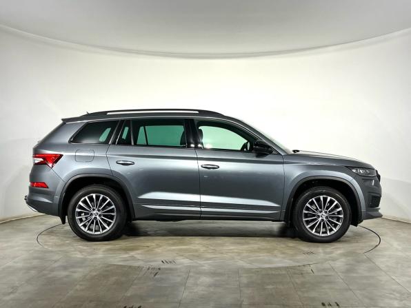 Skoda Kodiaq I с пробегом 2022 года, цена 3 700 000 рублей, 88300 км, внедорожник, Автокод Объявления