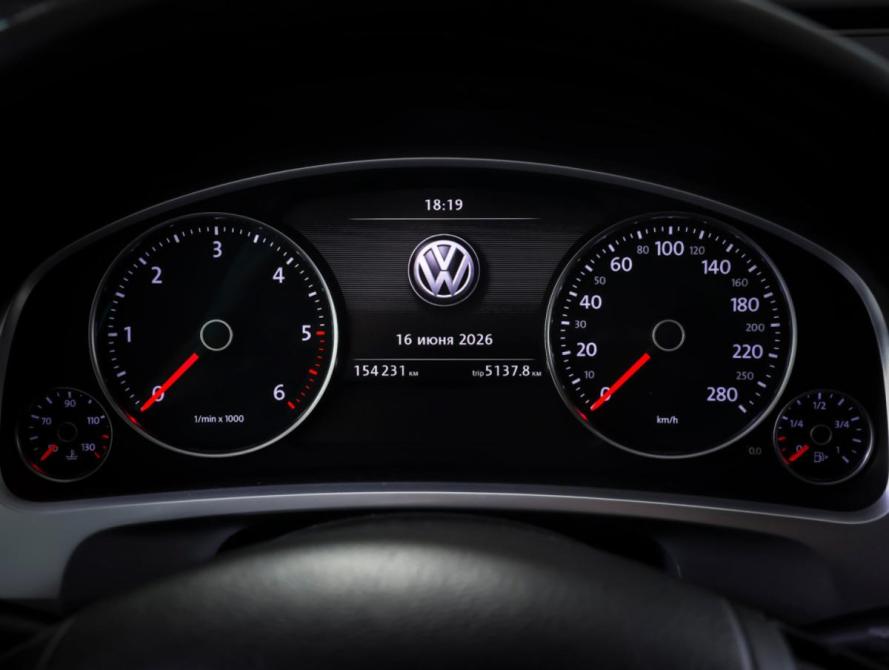 Volkswagen Touareg II Рестайлинг Москва  - изображение 16