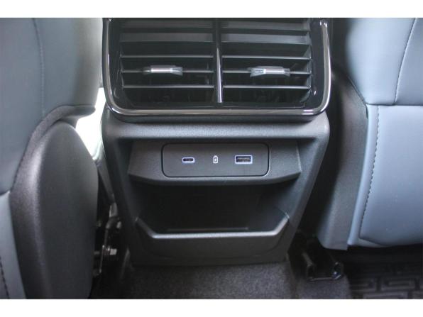 Geely Atlas II с пробегом 2023 года, цена 2 810 000 рублей, 10080 км, внедорожник, Автокод Объявления