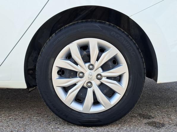 Hyundai Solaris II с пробегом 2019 года, цена 1 219 000 рублей, 166822 км, седан, Автокод Объявления