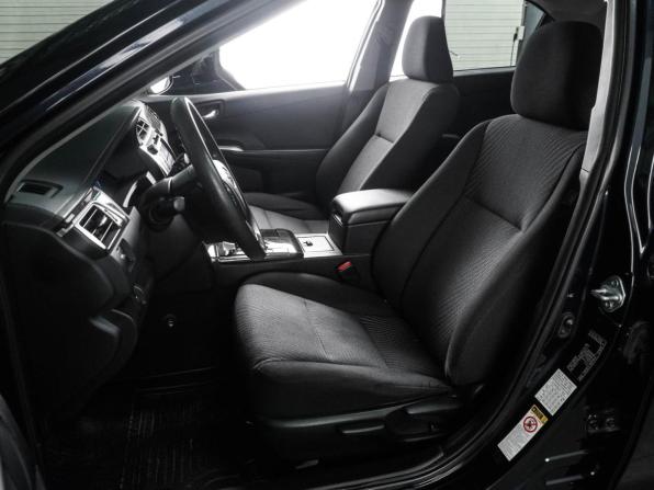 Toyota Camry VII (XV50) Рестайлинг с пробегом 2015 года, цена 2 237 000 рублей, 116880 км, седан, Автокод Объявления