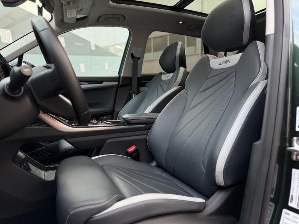 Geely Atlas II с пробегом 2024 года, цена 2 849 000 рублей, 26776 км, внедорожник, Автокод Объявления