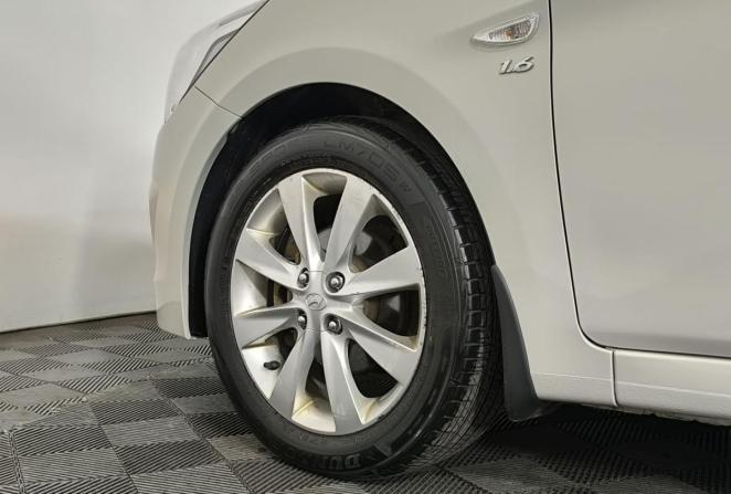 Hyundai Solaris I Рестайлинг с пробегом 2015 года, цена 879 000 рублей, 182544 км, хэтчбек, Автокод Объявления