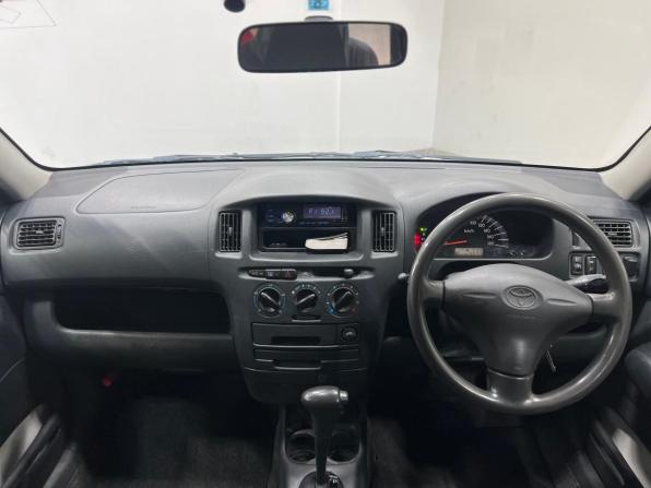 Toyota Probox I с пробегом 2013 года, цена 850 000 рублей, 165000 км, универсал, Автокод Объявления