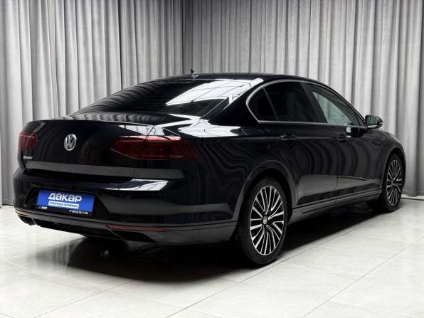 Volkswagen Passat B8 с пробегом 2018 года, цена 1 899 000 рублей, 127043 км, седан, Автокод Объявления