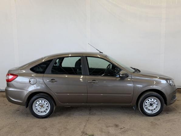 Lada (ВАЗ) Granta I Рестайлинг с пробегом 2024 года, цена 915 000 рублей, 12711 км, лифтбек, Автокод Объявления