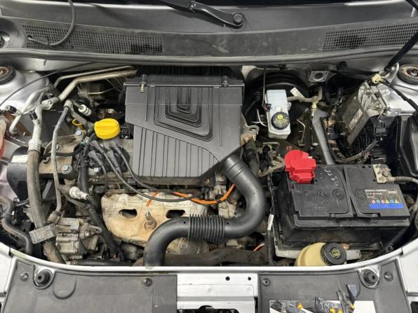 Renault Logan II Рестайлинг с пробегом 2021 года, цена 1 102 100 рублей, 123203 км, седан, Автокод Объявления