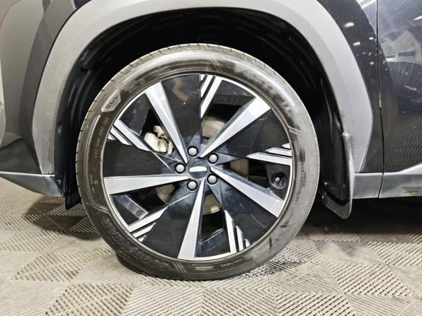 Geely Atlas II с пробегом 2023 года, цена 2 493 000 рублей, 89325 км, внедорожник, Автокод Объявления