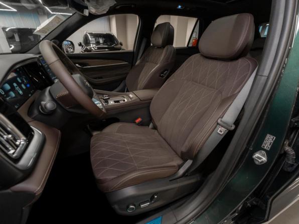 Geely Monjaro I Рестайлинг 2 с пробегом 2026 года, цена 4 400 000 рублей, 50 км, внедорожник, Автокод Объявления