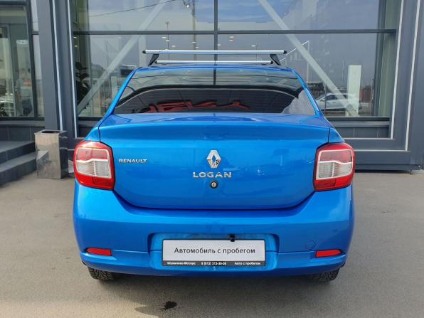 Renault Logan II Рестайлинг с пробегом 2018 года, цена 670 000 рублей, 196000 км, седан, Автокод Объявления