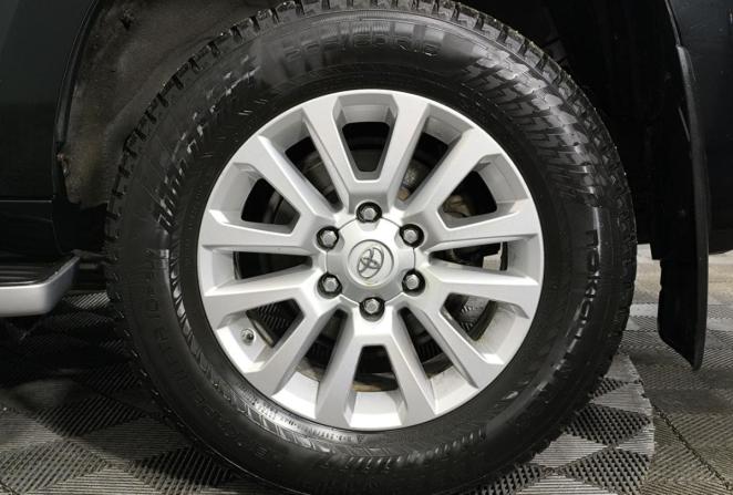 Toyota Land Cruiser Prado 150 Series Рестайлинг 1 с пробегом 2016 года, цена 3 860 000 рублей, 213918 км, внедорожник, Автокод Объявления