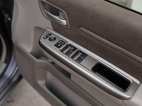 Honda Stepwgn V с пробегом 2015 года, цена 1 720 000 рублей, 108542 км, минивэн, Автокод Объявления