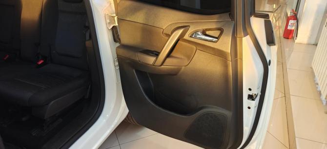 Opel Meriva B Рестайлинг с пробегом 2014 года, цена 795 000 рублей, 150000 км, минивэн, Автокод Объявления