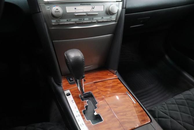 Toyota Camry VI (XV40) Рестайлинг с пробегом 2010 года, цена 896 000 рублей, 255580 км, седан, Автокод Объявления