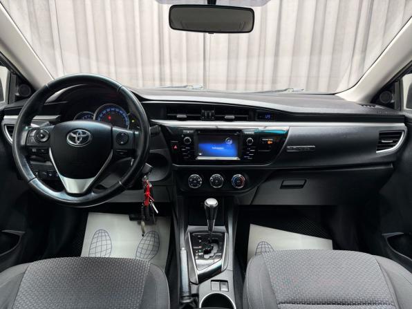 Toyota Corolla XI (E160 E170 E180) с пробегом 2013 года, цена 1 099 000 рублей, 243636 км, седан, Автокод Объявления