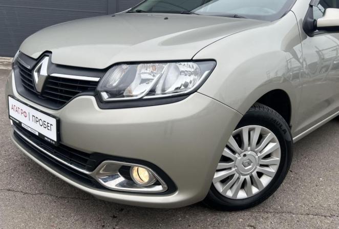 Renault Logan II с пробегом 2017 года, цена 895 000 рублей, 53018 км, седан, Автокод Объявления