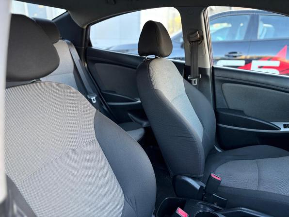 Hyundai Solaris I с пробегом 2012 года, цена 644 000 рублей, 296337 км, седан, Автокод Объявления