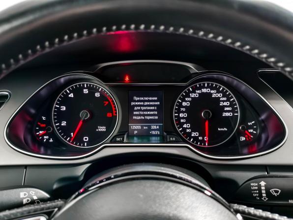 Audi A4 IV (B8) Рестайлинг с пробегом 2012 года, цена 1 490 000 рублей, 125050 км, седан, Автокод Объявления