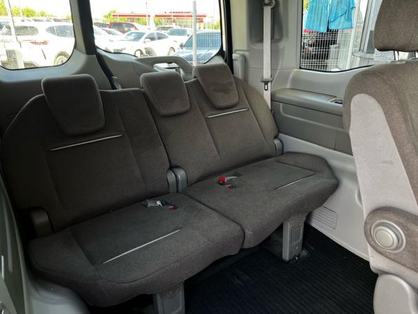 Honda Stepwgn V с пробегом 2015 года, цена 1 777 000 рублей, 174109 км, минивэн, Автокод Объявления
