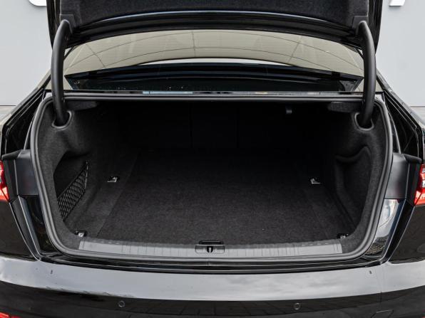 Audi A6 V (C8) с пробегом 2021 года, цена 3 620 000 рублей, 113613 км, седан, Автокод Объявления