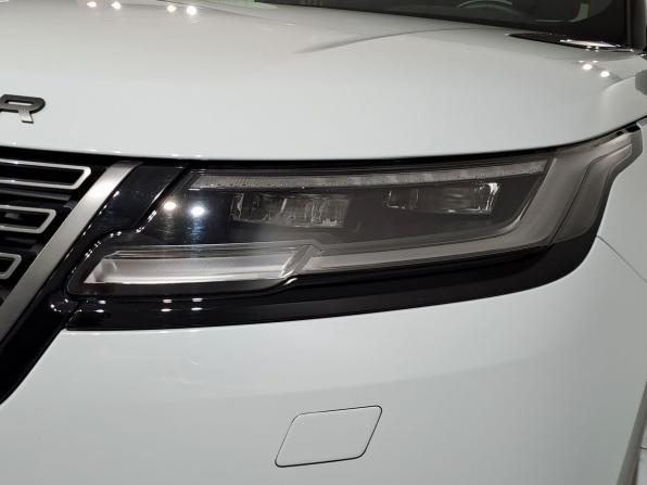 Land Rover Range Rover Velar I Рестайлинг с пробегом 2025 года, цена 8 850 000 рублей, 11226 км, внедорожник, Автокод Объявления