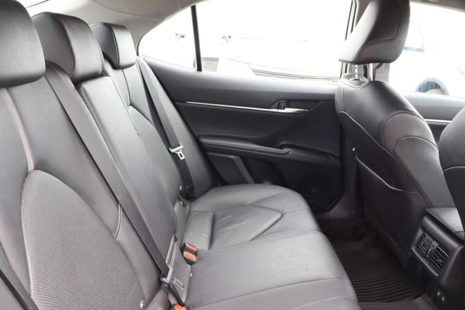 Toyota Camry VIII (XV70) Рестайлинг с пробегом 2021 года, цена 2 249 000 рублей, 105000 км, седан, Автокод Объявления