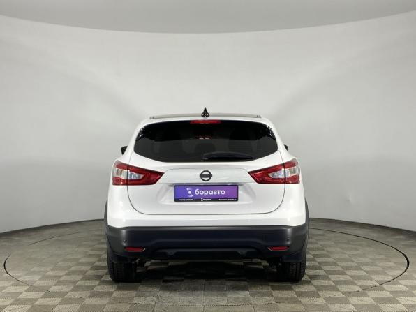 Nissan Qashqai II с пробегом 2017 года, цена 1 504 000 рублей, 154067 км, внедорожник, Автокод Объявления