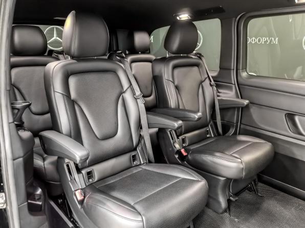 Mercedes-Benz V-Класс III (W447) Рестайлинг с пробегом 2019 года, цена 6 900 000 рублей, 42263 км, минивэн, Автокод Объявления
