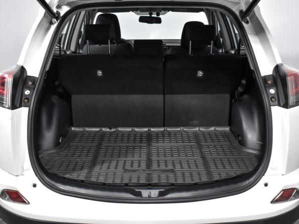 Toyota RAV4 IV (XA40) Рестайлинг с пробегом 2016 года, цена 2 320 000 рублей, 101000 км, внедорожник, Автокод Объявления
