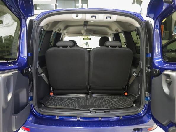 Новый Lada (ВАЗ) Largus I Рестайлинг 2025 года, цена 1 702 000 рублей, универсал, Автокод Объявления