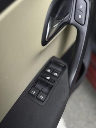 Volkswagen Polo V Рестайлинг с пробегом 2016 года, цена 1 480 000 рублей, 73624 км, седан, Автокод Объявления