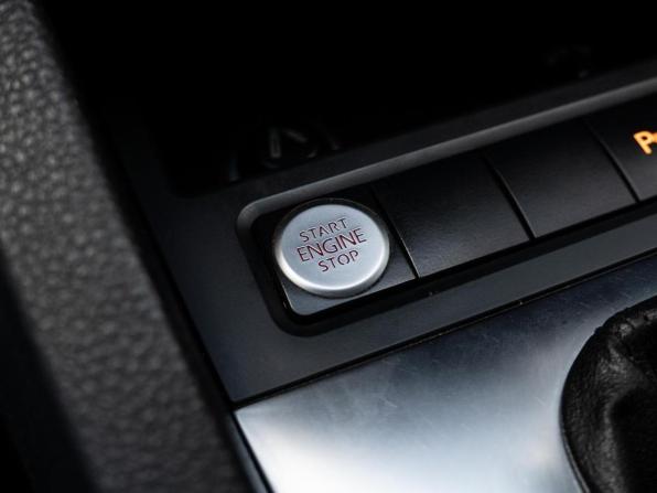 Volkswagen Jetta VI с пробегом 2012 года, цена 1 170 000 рублей, 204939 км, седан, Автокод Объявления