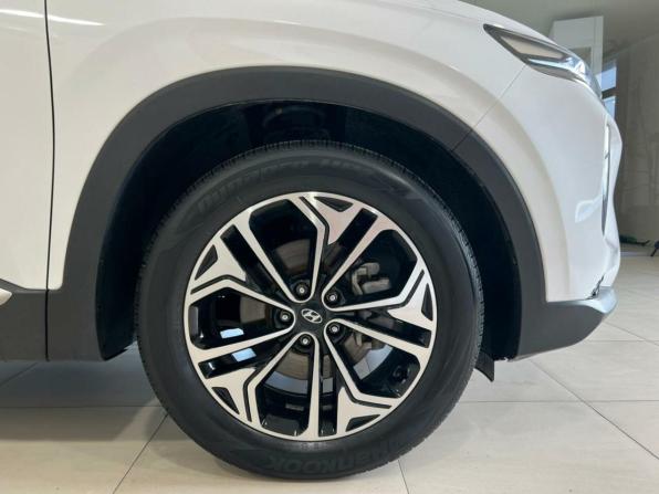 Hyundai Santa Fe IV с пробегом 2018 года, цена 3 710 000 рублей, 67904 км, внедорожник, Автокод Объявления