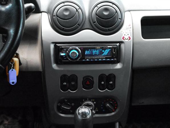 Renault Sandero I с пробегом 2010 года, цена 370 000 рублей, 204044 км, хэтчбек, Автокод Объявления