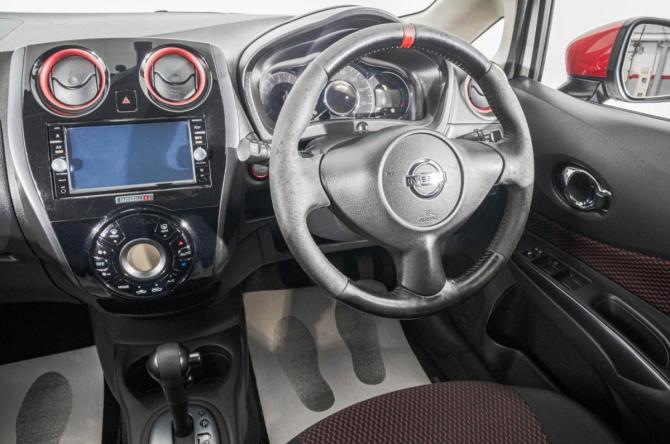 Nissan Note II с пробегом 2015 года, цена 899 000 рублей, 175000 км, хэтчбек, Автокод Объявления