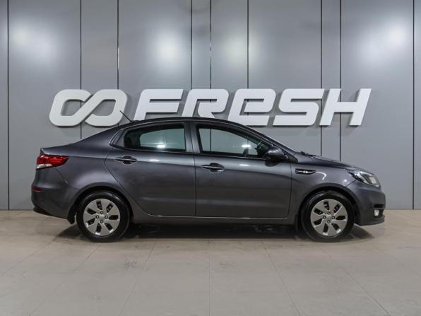 Kia Rio III Рестайлинг с пробегом 2017 года, цена 1 199 000 рублей, 97491 км, седан, Автокод Объявления