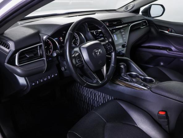 Toyota Camry VIII (XV70) с пробегом 2021 года, цена 3 450 000 рублей, 53000 км, седан, Автокод Объявления