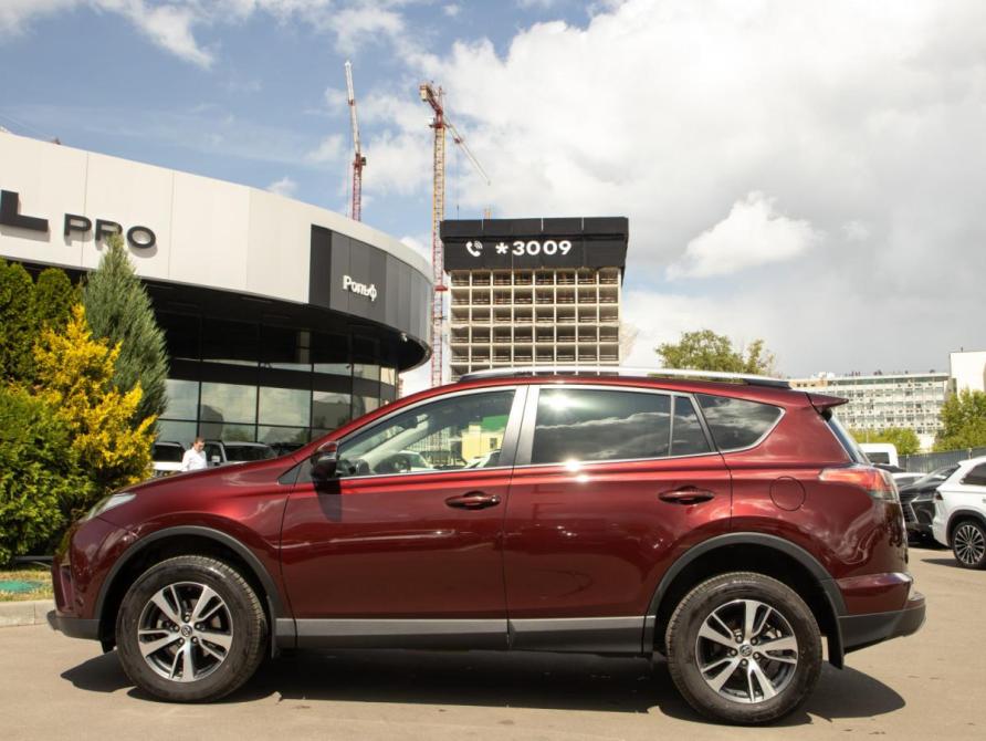 Toyota RAV4 IV (XA40) Рестайлинг Москва  - изображение 7