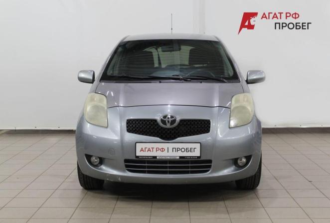 Toyota Yaris II с пробегом 2007 года, цена 550 000 рублей, 197490 км, хэтчбек, Автокод Объявления