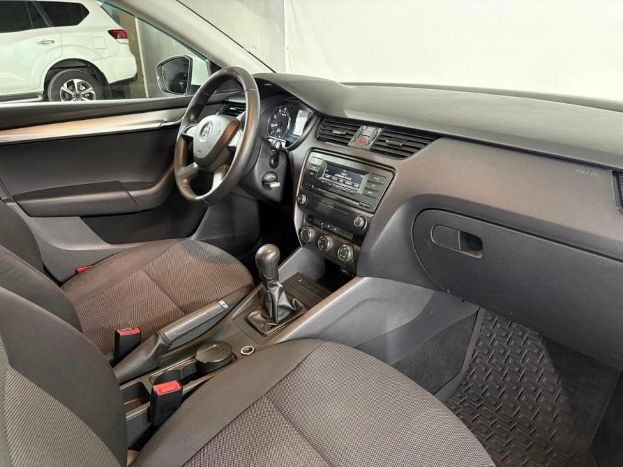 Skoda Octavia III (A7) Екатеринбург  - изображение 23