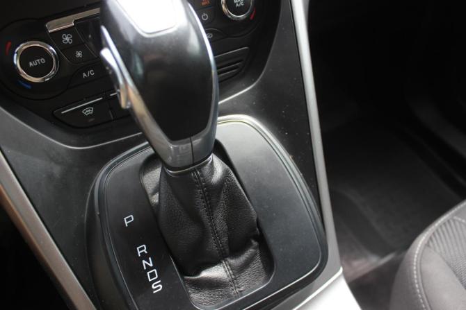 Ford Kuga II с пробегом 2014 года, цена 1 097 000 рублей, 231590 км, внедорожник, Автокод Объявления