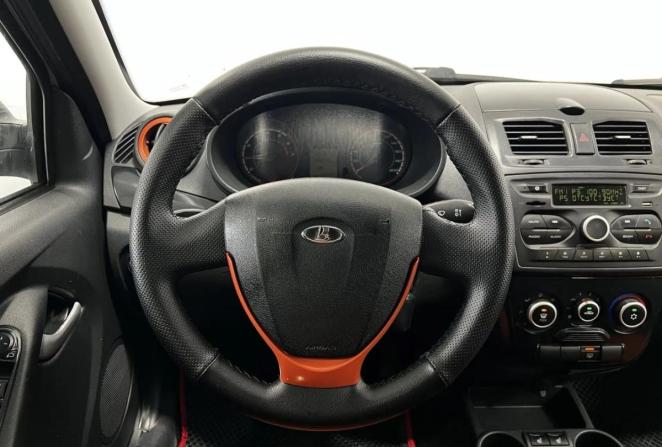 Lada (ВАЗ) Kalina II с пробегом 2017 года, цена 570 000 рублей, 154073 км, универсал, Автокод Объявления