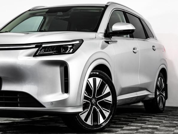 Evolute i-SPACE I Рестайлинг с пробегом 2026 года, цена 3 299 000 рублей, 26314 км, внедорожник, Автокод Объявления